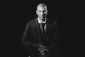 FIFA世界杯亚洲区预选赛-巴特勒连场爆分超越夺冠巅峰，大巴黎极限挑战剑指欧冠