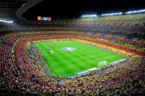 2026 FIFA World Cup qualification AFC-西亚卡姆复出压哨绝杀，雄鹿主场沸腾如火山喷发